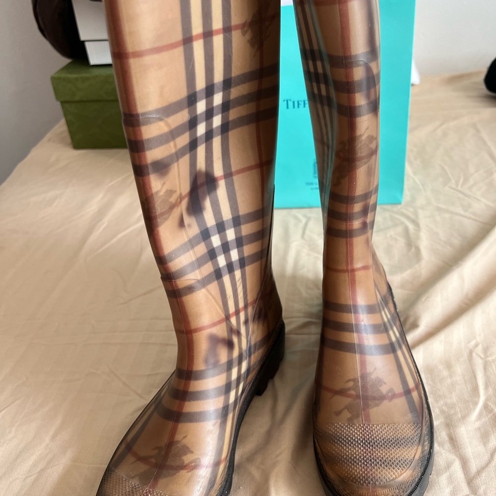 Burberry Women's Checkered Rain Boots - Brown and Black